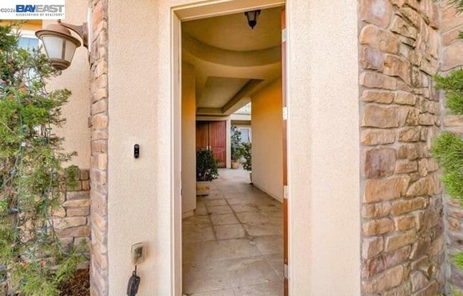 Building Photo - 1111 Hawkshead Cir