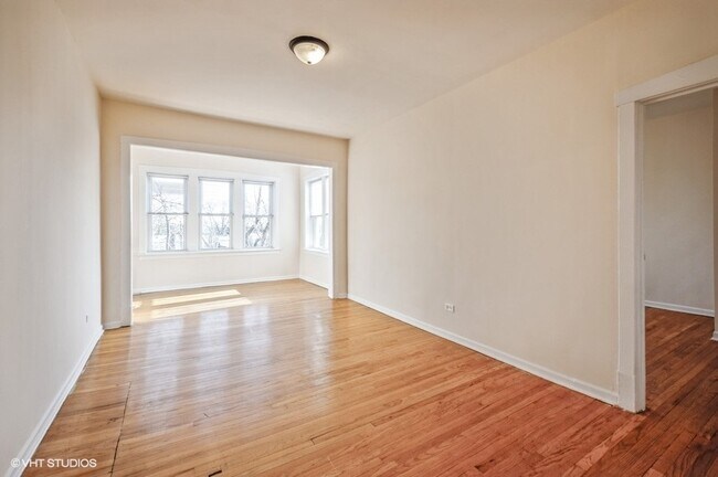 Foto del edificio - *Newly Remodeled 2023* 2 bed 1 bath, SS Ap...