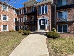 Building Photo - 362 Neponset St