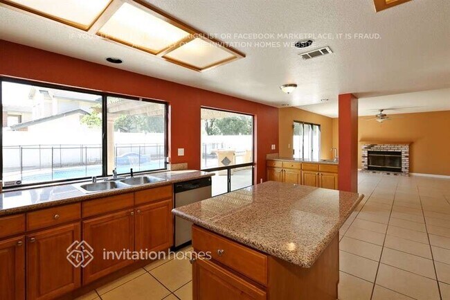 Building Photo - 4488 Buckskin Dr