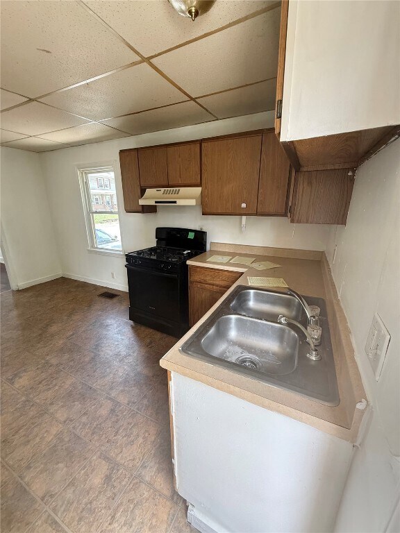 Foto del edificio - 2412 Bromley Ave