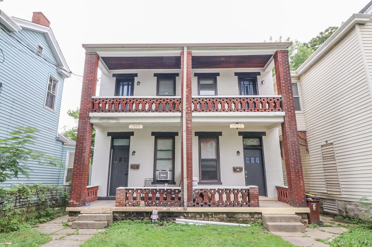 Photo - 1527 Greenup St (Covington, KY)