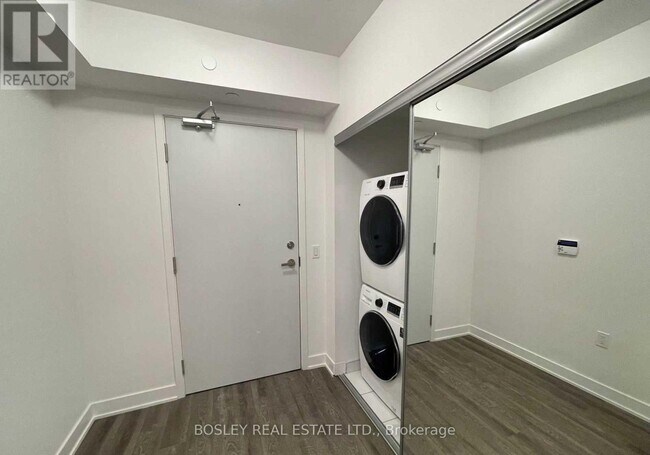 Photo du bâtiment - 195 Redpath Ave