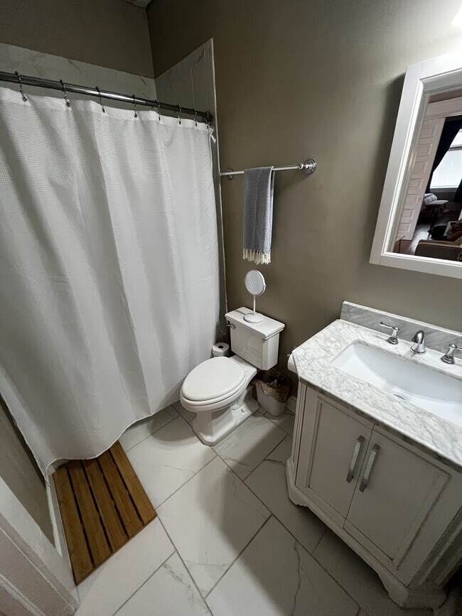 Bathroom - 1406 3rd St SW