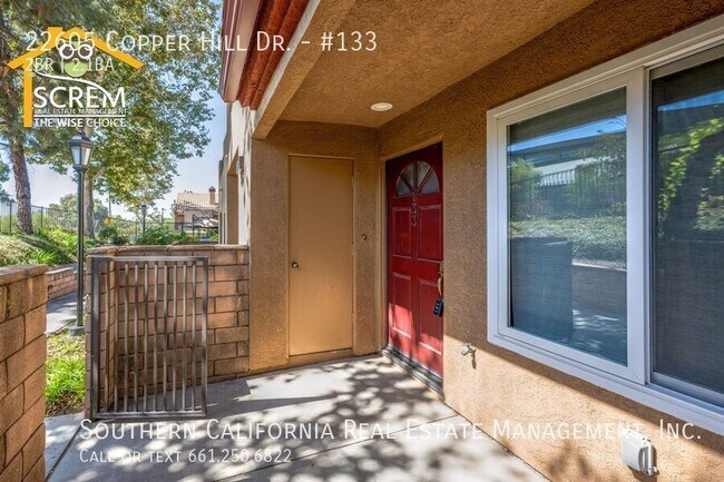 Foto del edificio - 22605 Copper Hill Dr