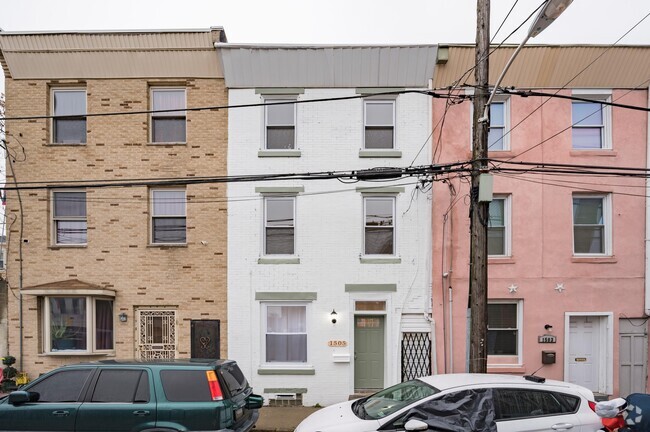 Building Photo - 1505 N Orkney St