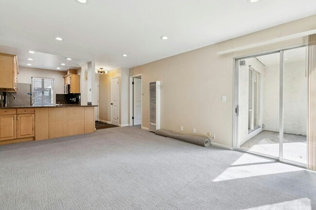 Photo - 1411 Creekside Dr Apartment