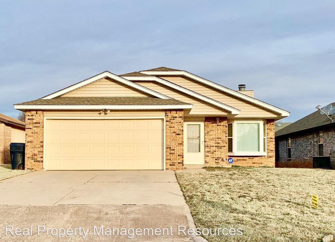 Primary Photo - 3 br, 2 bath House - 12303 SW 13th