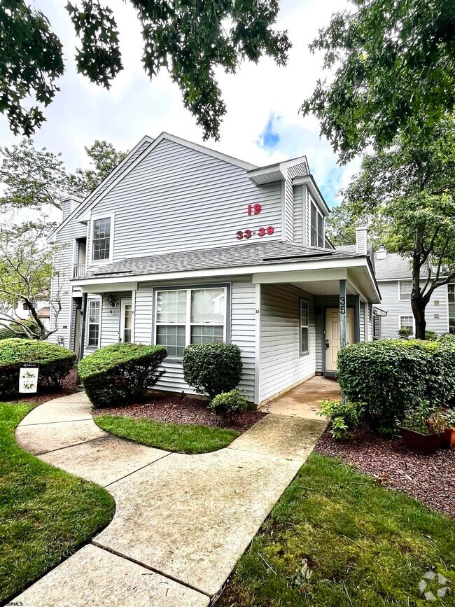 Building Photo - 35 Waterview Dr