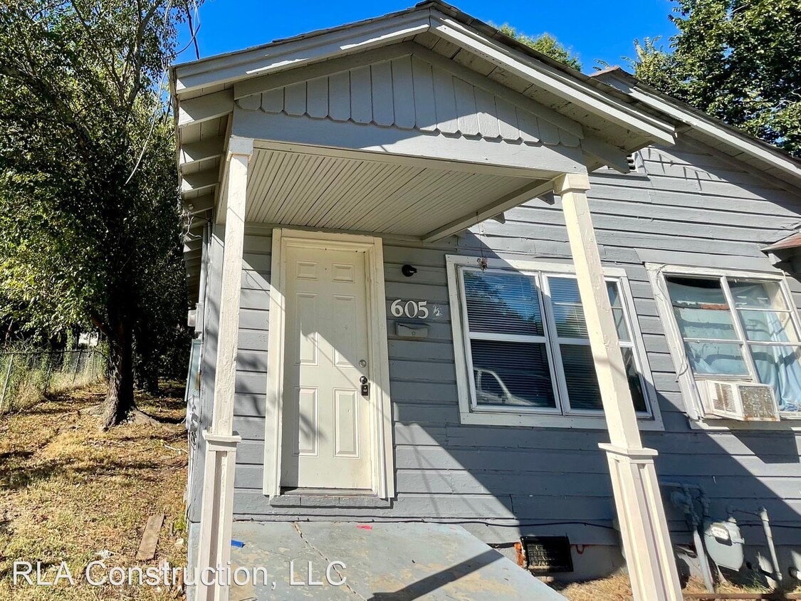 Primary Photo - 2 br, 1 bath House - 605.5 W. 22nd Street