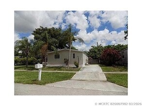 Building Photo - 10480 S 228th Ln