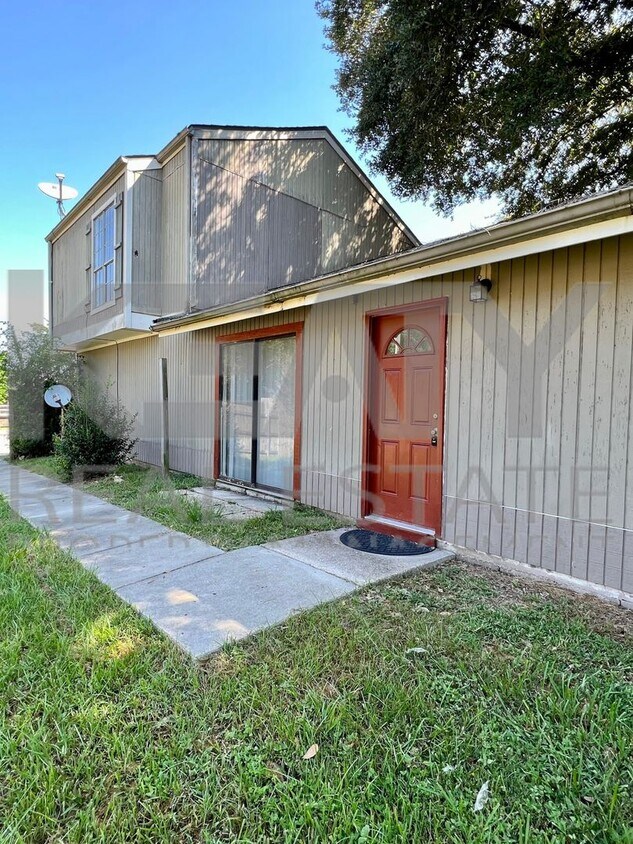 407 Fox Run Ave Unit 3, Lafayette, LA 70508 Room for Rent in