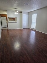 Building Photo - 2501 Gulf Fwy