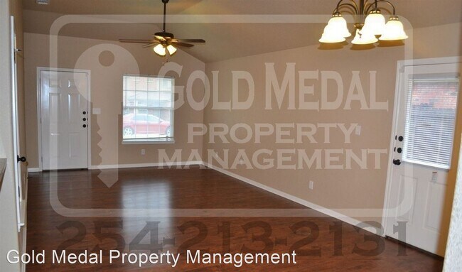 Building Photo - 1110 Grace Point Dr