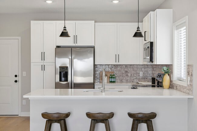 Building Photo - Oneka Fields Townhomes
