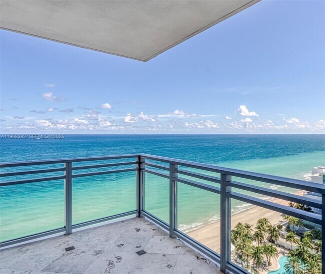 Foto del edificio - 3535 S Ocean Dr