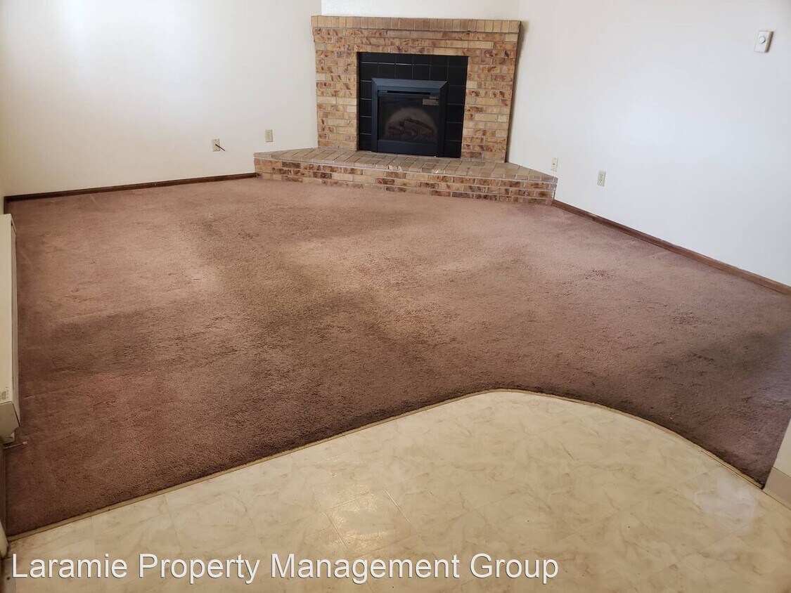 Foto principal - 1716 E Sherman Hill Rd