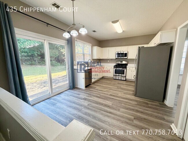 Building Photo - 435 Chippenham Ct
