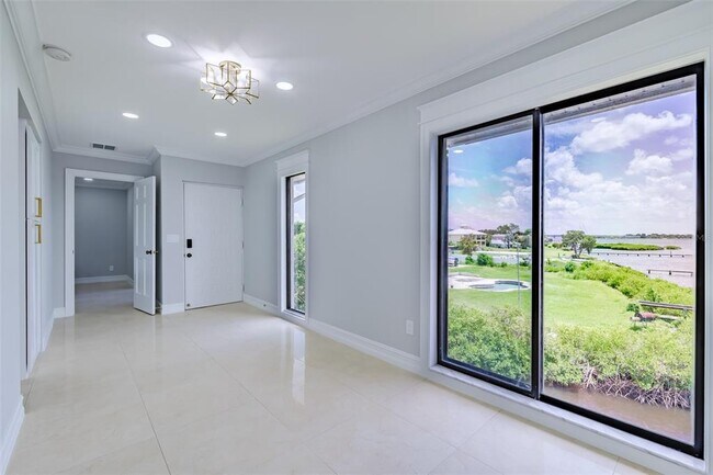 Foto del edificio - 4403 7th St E