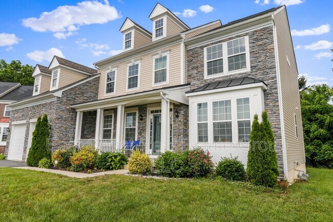 Building Photo - 19004 Mount Maple Ct