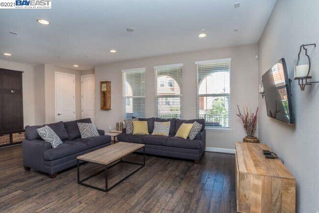 Foto del edificio - 3388 Giovanni Way