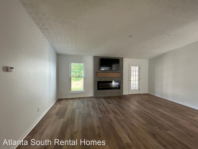 Building Photo - 3 br, 2 bath House - 504 Iris Glen