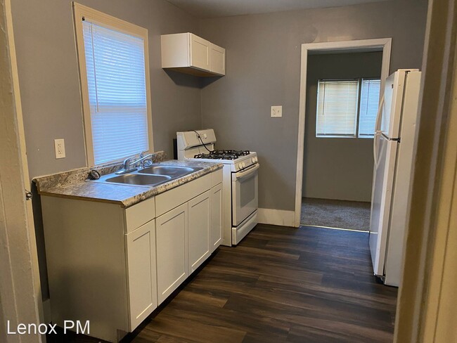 Building Photo - 3 br, 1 bath House - 625 Going
