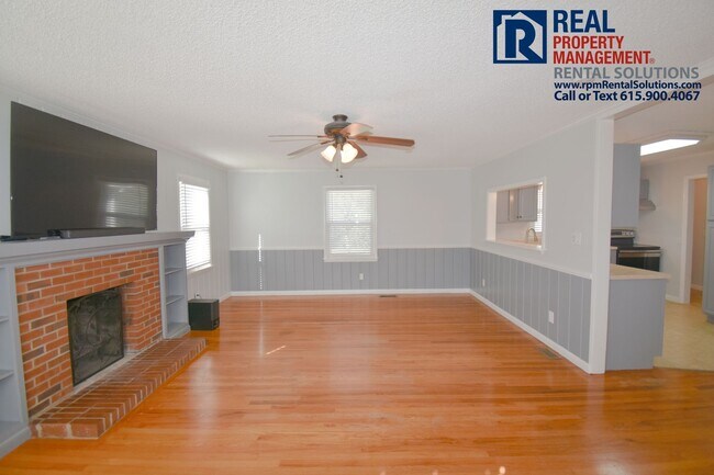 Foto del edificio - Adorable 3 bd home with bonus room and att...