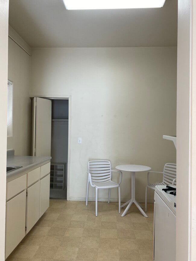 Full Kitchen with closet. - 129 S Irena Ave