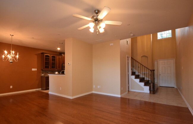 Foto del edificio - Beautiful 2 bed, 2.5 Bath Townhome in Plano
