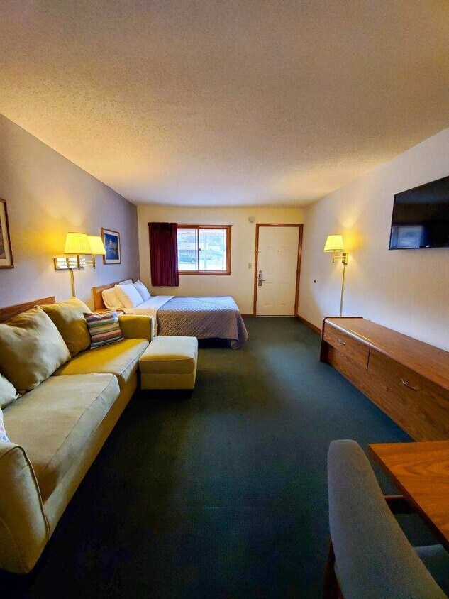 1145 Sherman St Unit 15, Hot Springs, SD 57747 Apartments in Hot