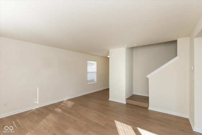 Building Photo - 1051 Taurus Ct