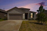 Primary Photo - 241 Seven Pnes Dr