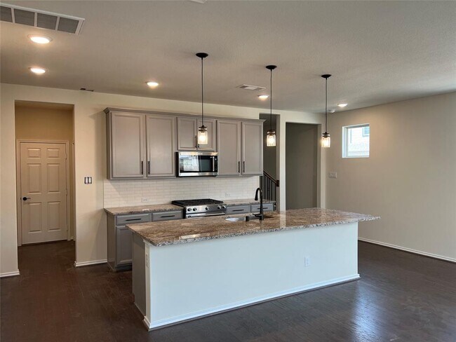 Building Photo - 3103 Yukon Trace Dr