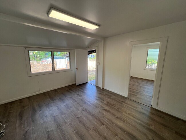 Foto del edificio - Charming 3-Bedroom Plantation Cottage in K...