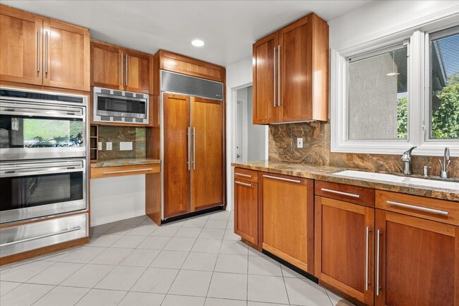 Building Photo - Mandeville Canyon Gem with a Fabulous Pool