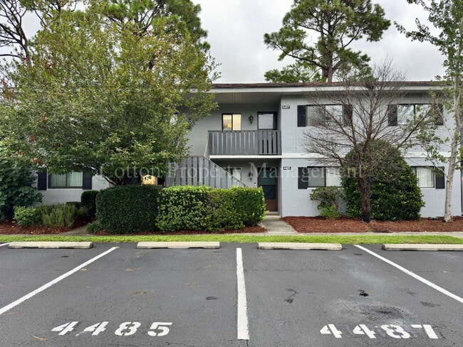 Building Photo - 4487 Holly Tree Rd