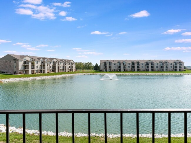 Foto del edificio - Oak Shores Apartments