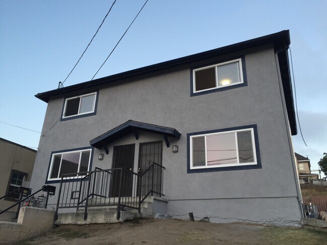 Photo - 612 San Benito Street Townhome