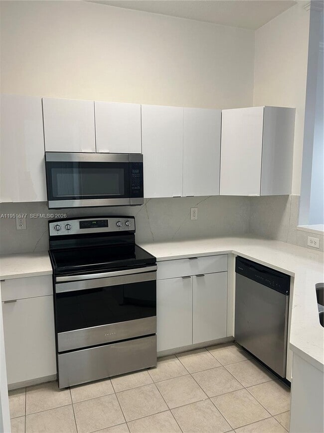 Foto del edificio - 4508 SW 160th Ave