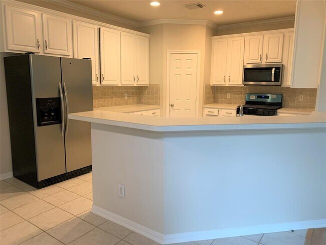 Building Photo - 21311 Cumberland Way