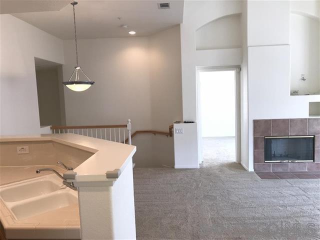 Building Photo - 16979 Robins Nest Way