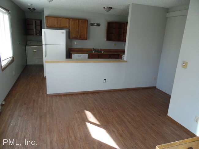 Building Photo - 1239 Hunter Ct