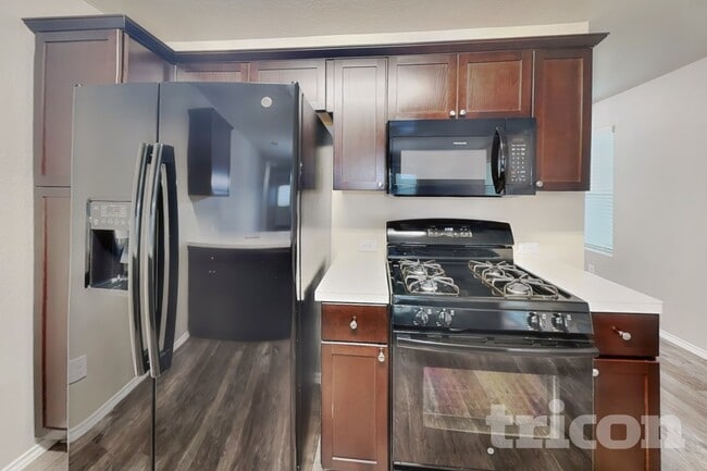 Building Photo - 8518 Amistad Cove