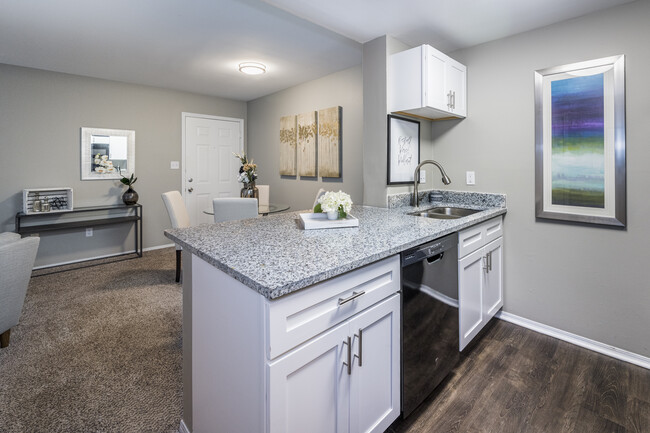 The Oaks Apartments - Reynoldsburg, OH | Apartments.com