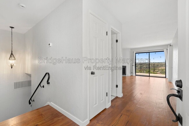 Building Photo - 6531 Corte Valdez