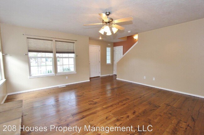 Building Photo - 4 br, 2.5 bath House - 6316 S. Moon Pl