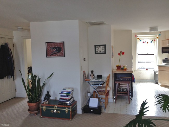 Foto del edificio - 313 E Court St