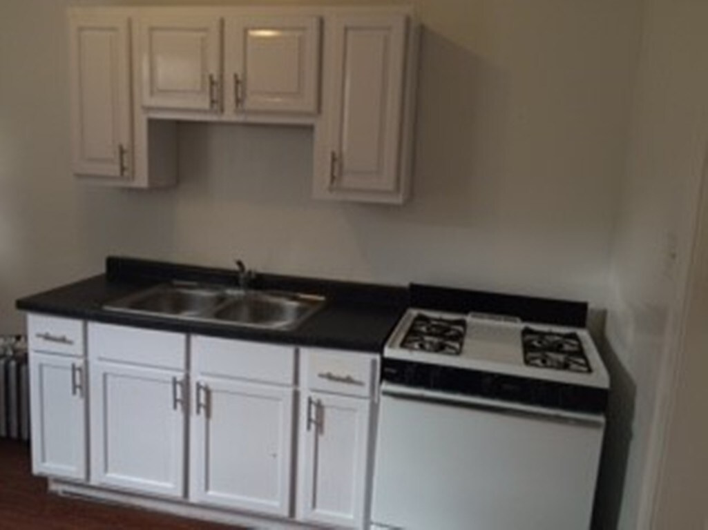 Foto principal - 5250 S Drexel Ave