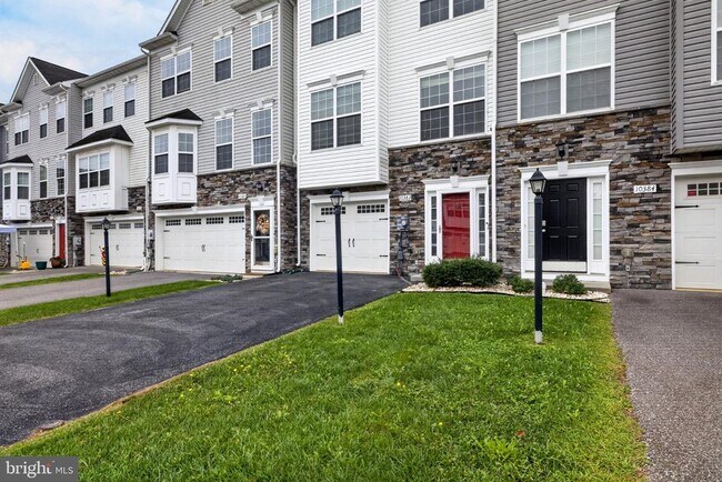 Foto del edificio - 10382 Lantern Ln